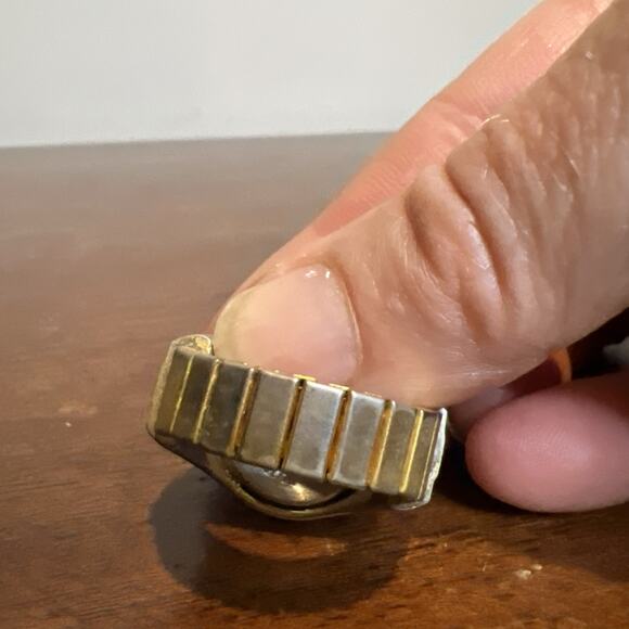 Delta Impex Digital Ring Watch - New Wave Quartz - Untested - Picture 4 of 8